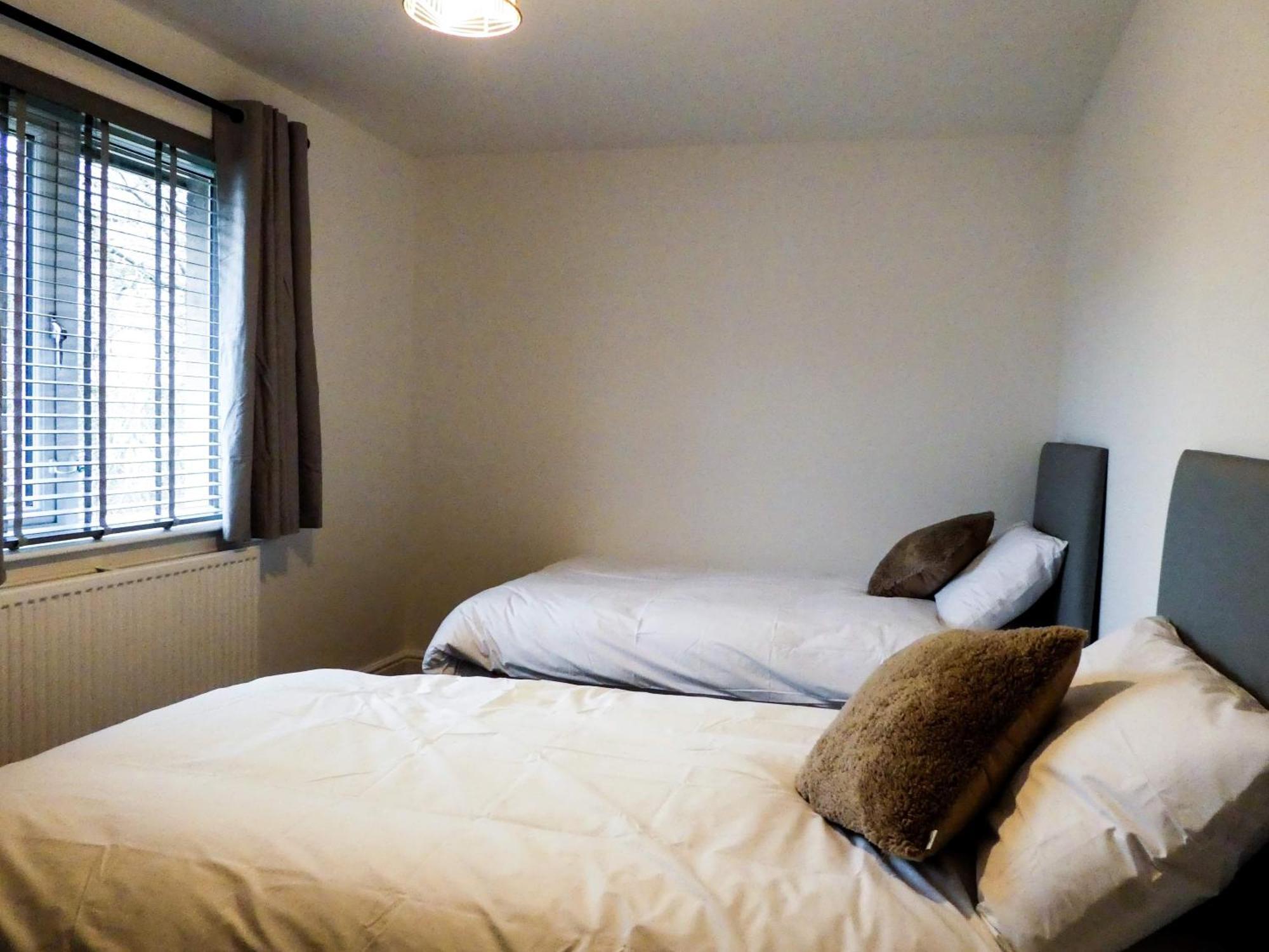 Dumfries Apartment 2 Екстериор снимка